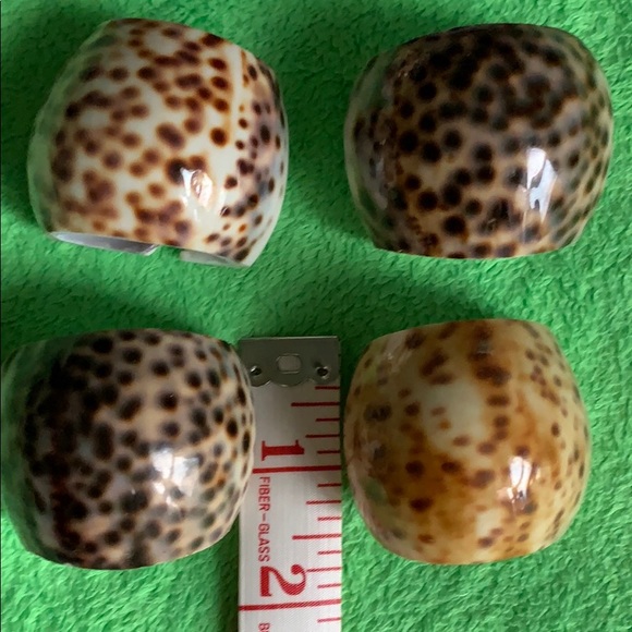 Vintage Seashell set of 7 napkin rings - Picture 10 of 16